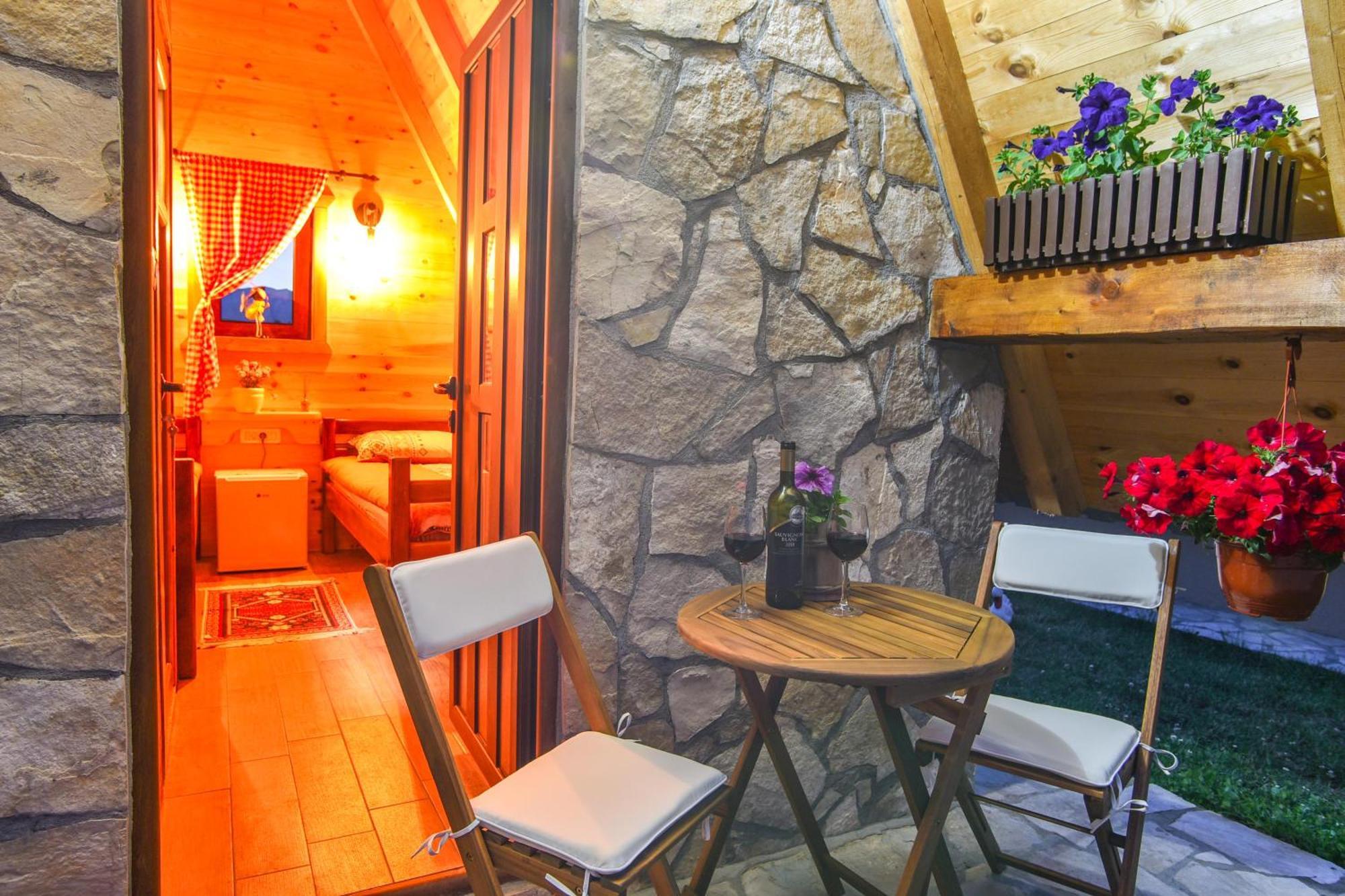 Cottages Big Bear 자블야크 외부 사진